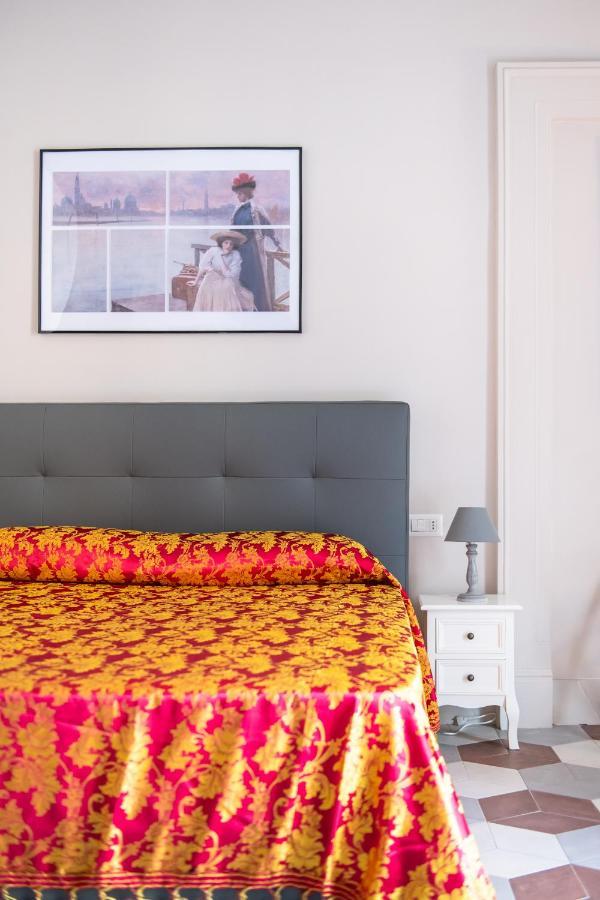 فندق Foriart Relais نابولي المظهر الخارجي الصورة