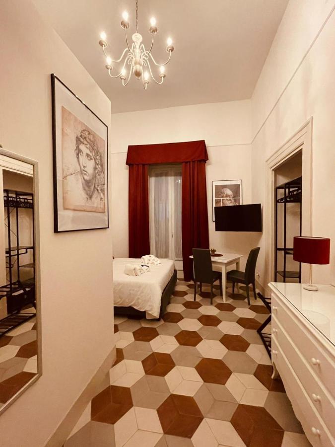 فندق Foriart Relais نابولي المظهر الخارجي الصورة